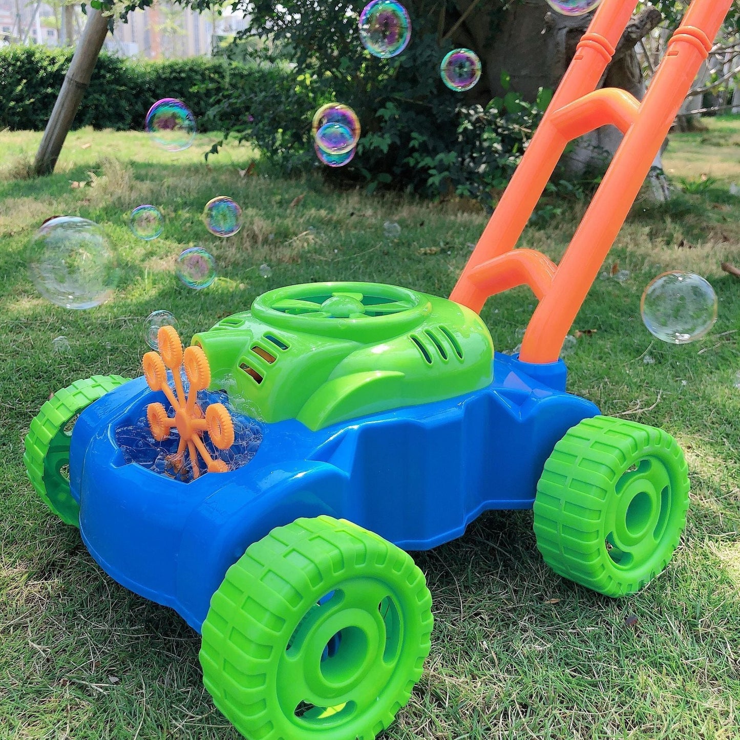 Electric Bubble Machine Push Toy β Outdoor Fun Bubble Blower for Kids