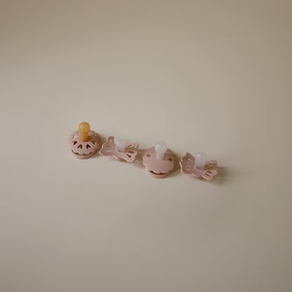 FRIGG Baby's First Pacifier | Blush 4-Pack