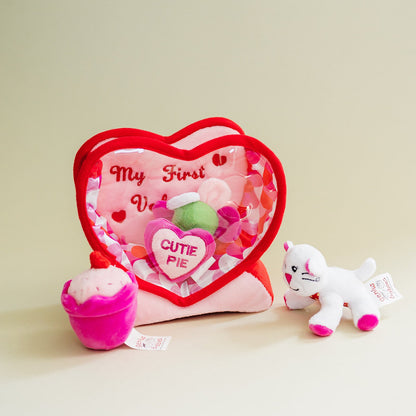 Valentine's Day Plush Fill & Spill Playset